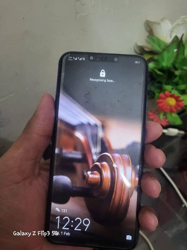 Huawei nova 3i 0