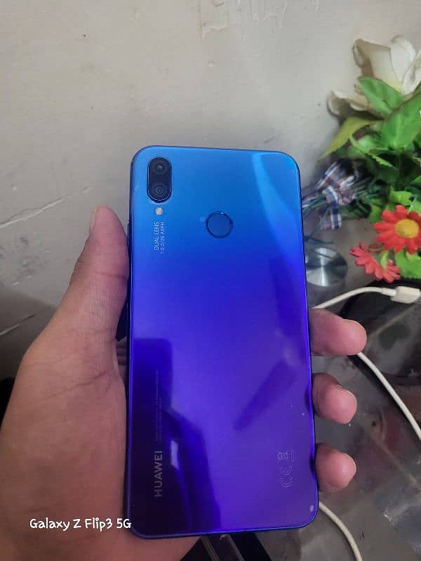 Huawei nova 3i 4