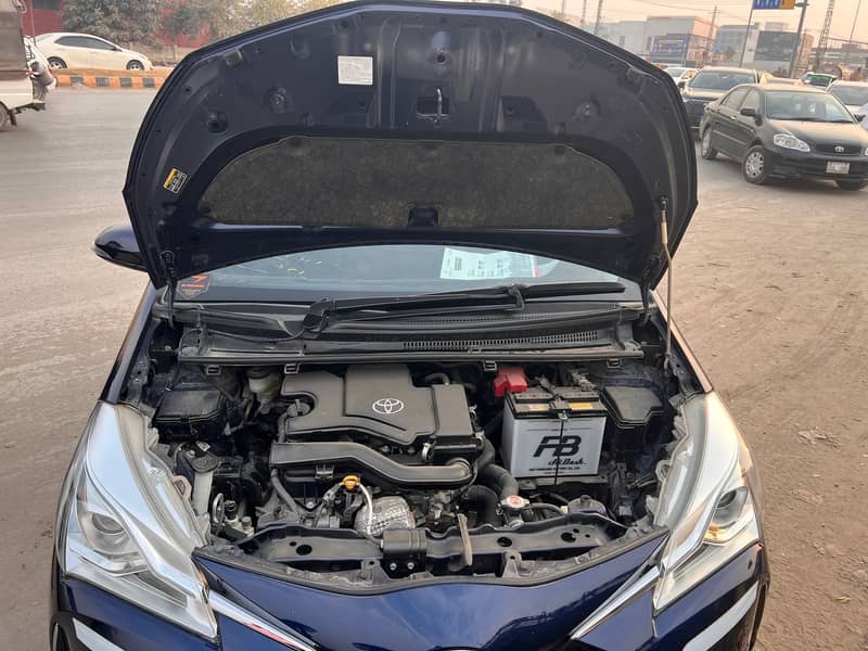 Toyota Vitz Safety Edition III, 2019-22 6