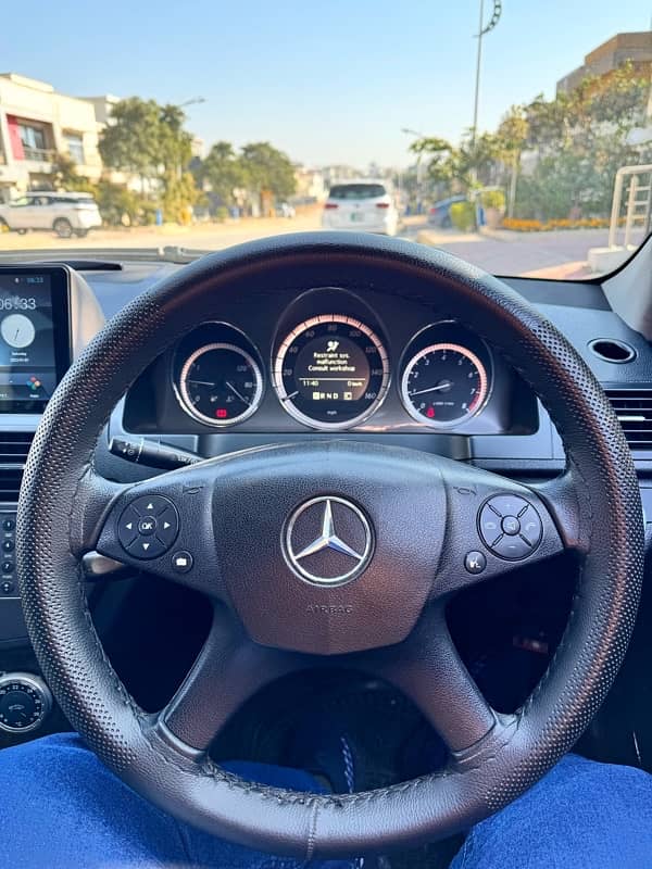 Mercedes steering 0