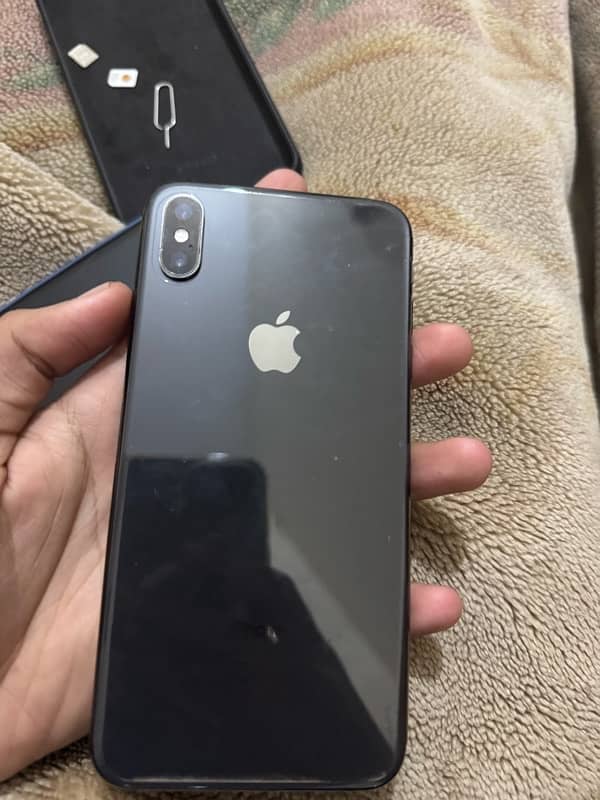 iphone xs max 512 gb pta approved 1