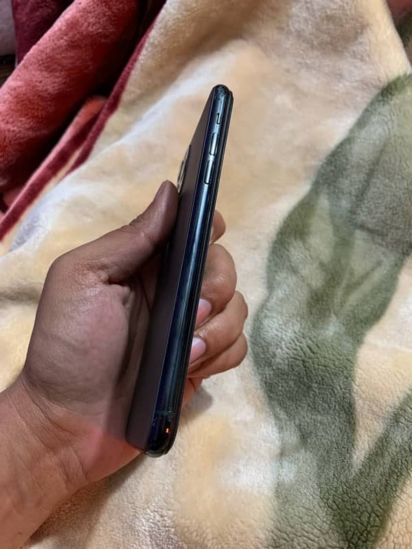 iphone 11 pro max dual physical pta approved 6