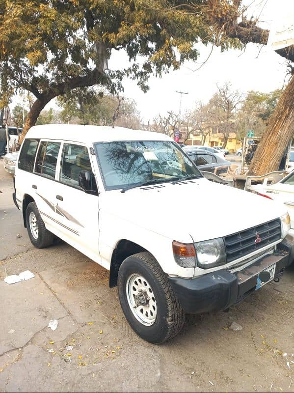 Mitsubishi Pajero 1999/2023 2