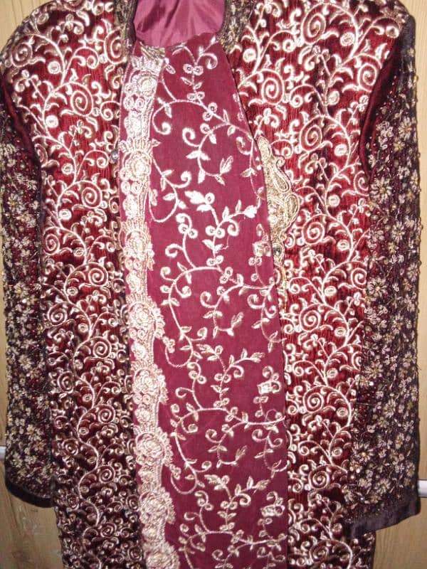 sherwani 1 time use valvet stuff urgent sale 3