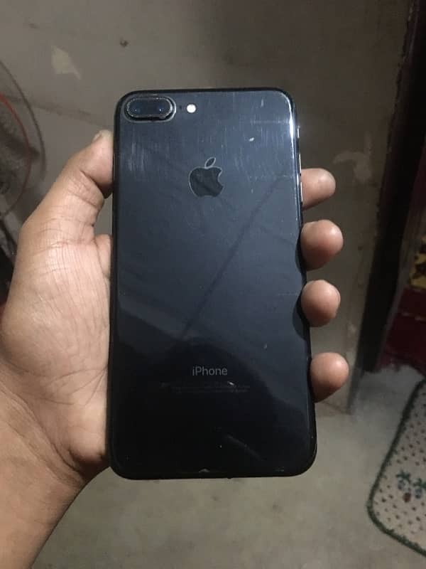 I phone 7 plus 128gb official approved 2