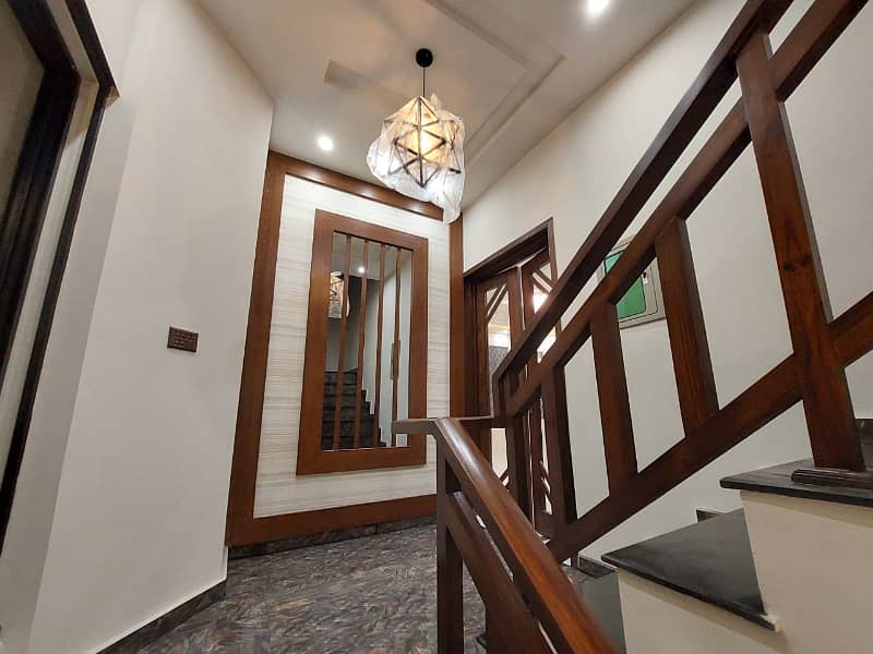 10 Marla House For Sale In Rafi Block Bahria Town Lahore 25