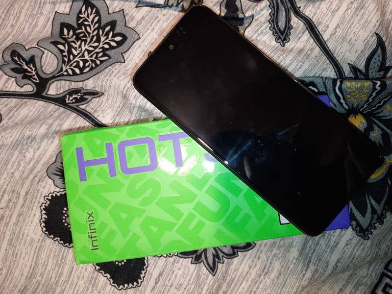 INFINIX HOT 30 PLAY FOR SALE JUST AS NEW 5