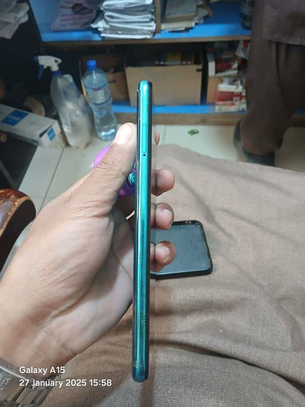 sale my phone Redme note 9 pro 4