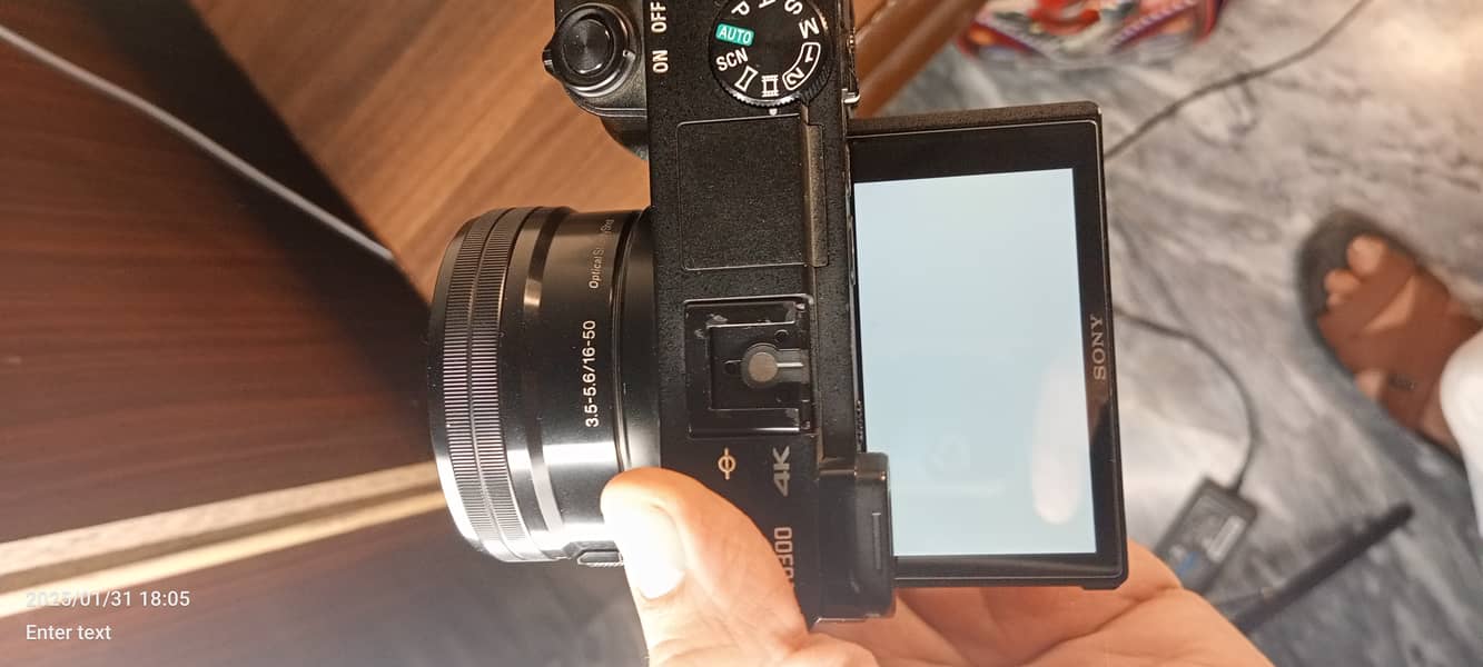 Sony A6300 Mirrorless Camera With Selfie/Vlogging Adapter 13