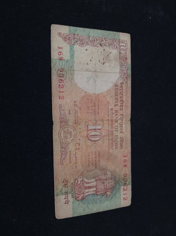 Different Currency Notes 9