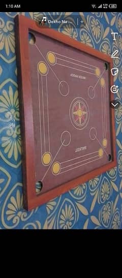 carrom board or gotiya