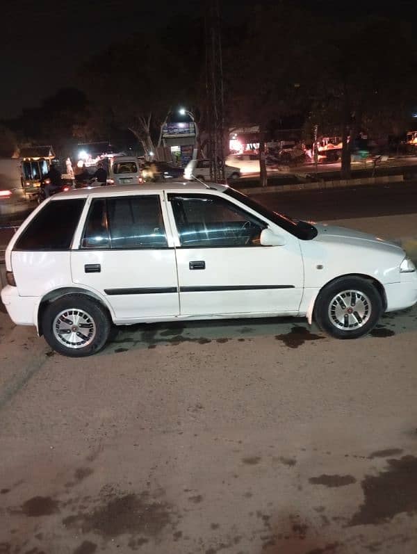 Suzuki Cultus VXR 2014 17