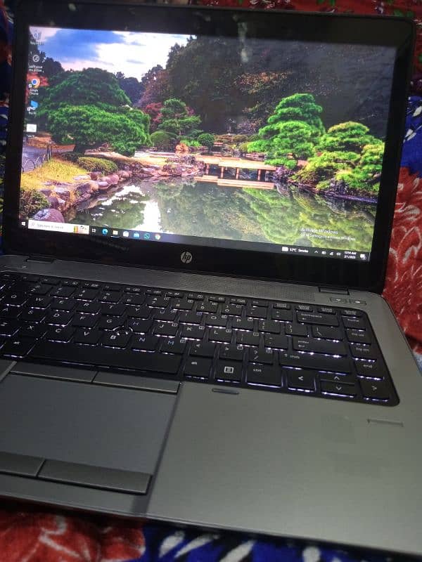 HP LAPTOP WITH TOUCH SCREEN 6