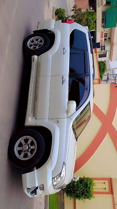 Toyota Prado txl 2003 petrol 10