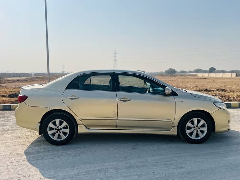 Toyota Corolla Altis 2008/09 18