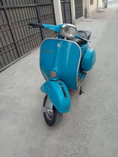 Vespa super 1975