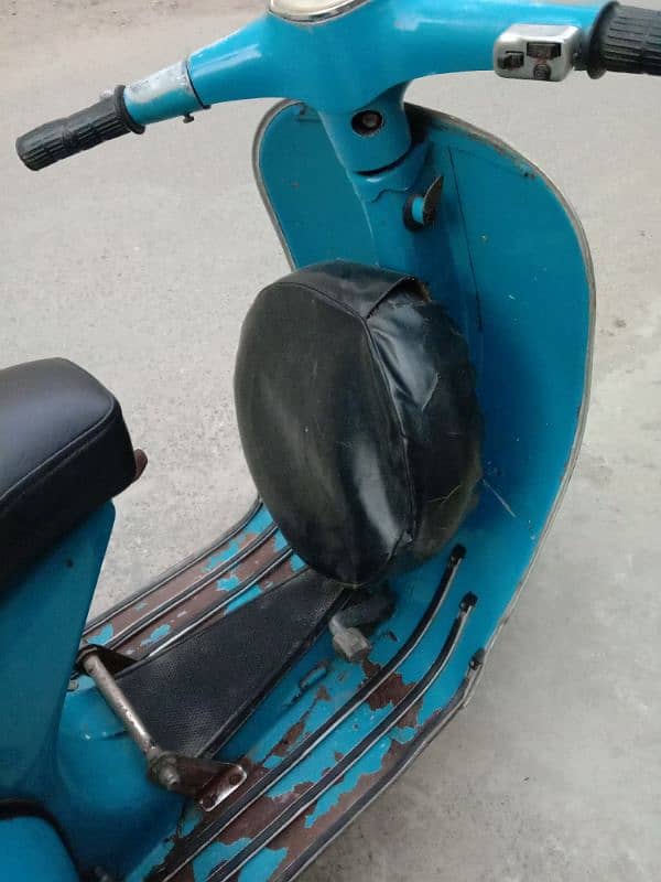 Vespa super 1975 7