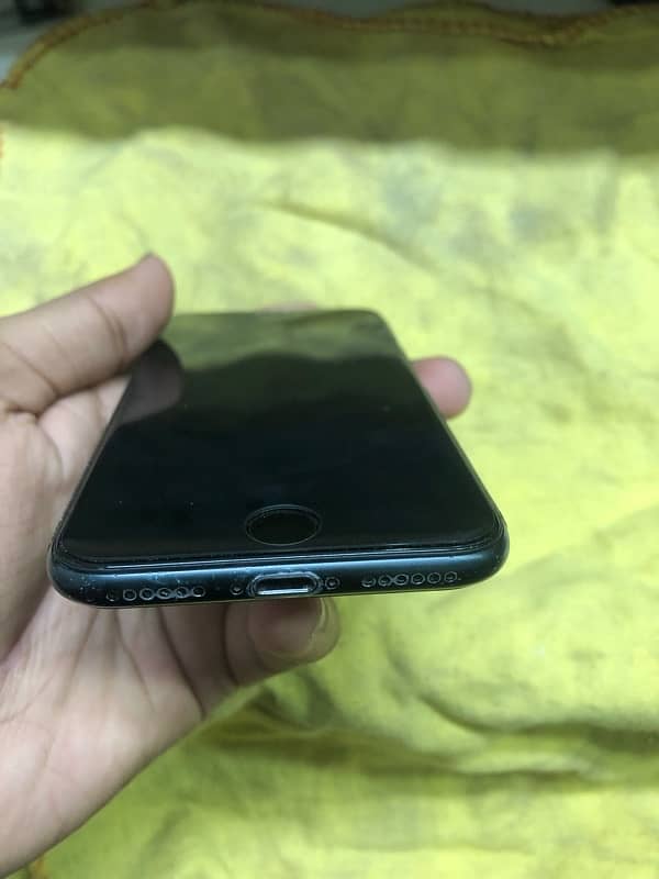 IPHONE 7 NON PTA 128GB 3