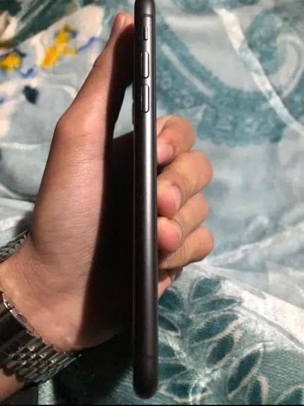 iPhone 11 {128gb} {BH87 } 3