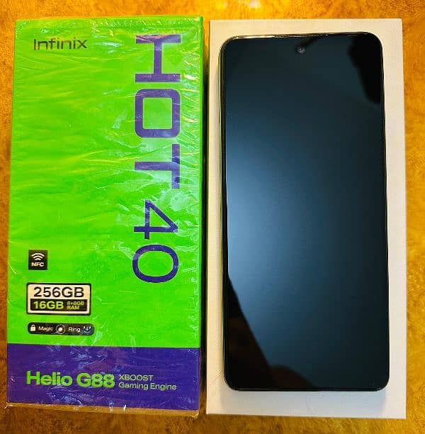 Infinix hot 40 8/256 7