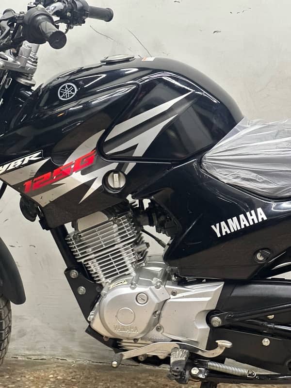 yamaha ybr125g 2018 low millage ( japniess model ) 3