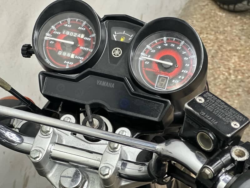 yamaha ybr125g 2018 low millage ( japniess model ) 6