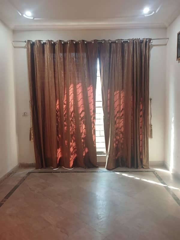 05 MARLA HOUSE FOR RENT IN JOHAR TOWN LAHORE 3