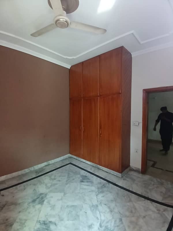 05 MARLA HOUSE FOR RENT IN JOHAR TOWN LAHORE 11