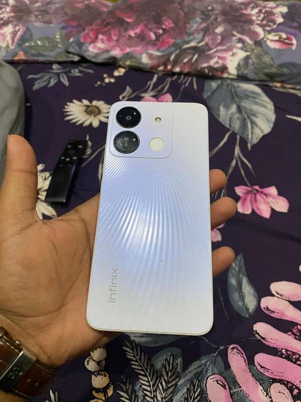 Infinix smart 7 HD 0