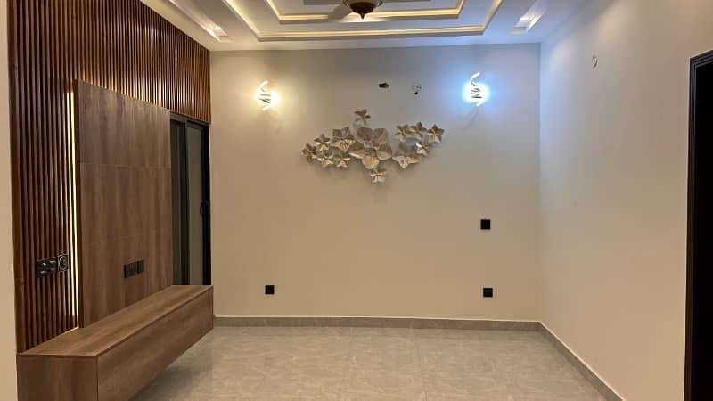 10 Marla Ultra Luxury Modern House For Sale In Topaz Block Near Main Boulevard and Park In Park View City Lahore 2