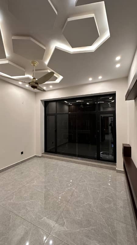 10 Marla Ultra Luxury Modern House For Sale In Topaz Block Near Main Boulevard and Park In Park View City Lahore 11