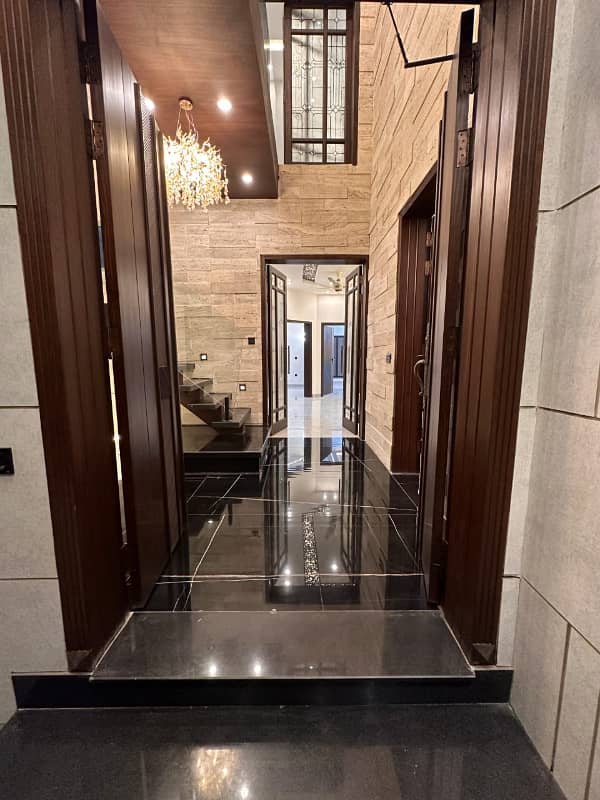 10 Marla Ultra Luxury Modern House For Sale In Topaz Block Near Main Boulevard and Park In Park View City Lahore 17