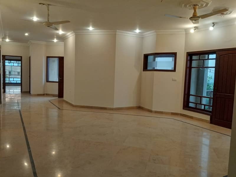 700 Yards Upper Portion For Rent 1