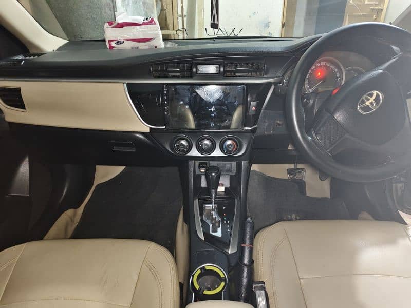 Toyota Corolla GLI 2015 Auto 6