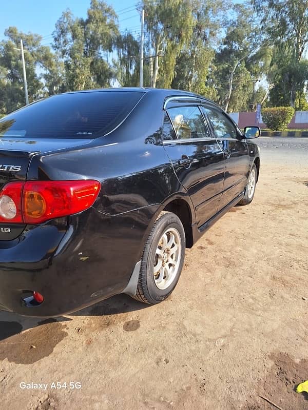 Toyota Corolla Altis 2009 3