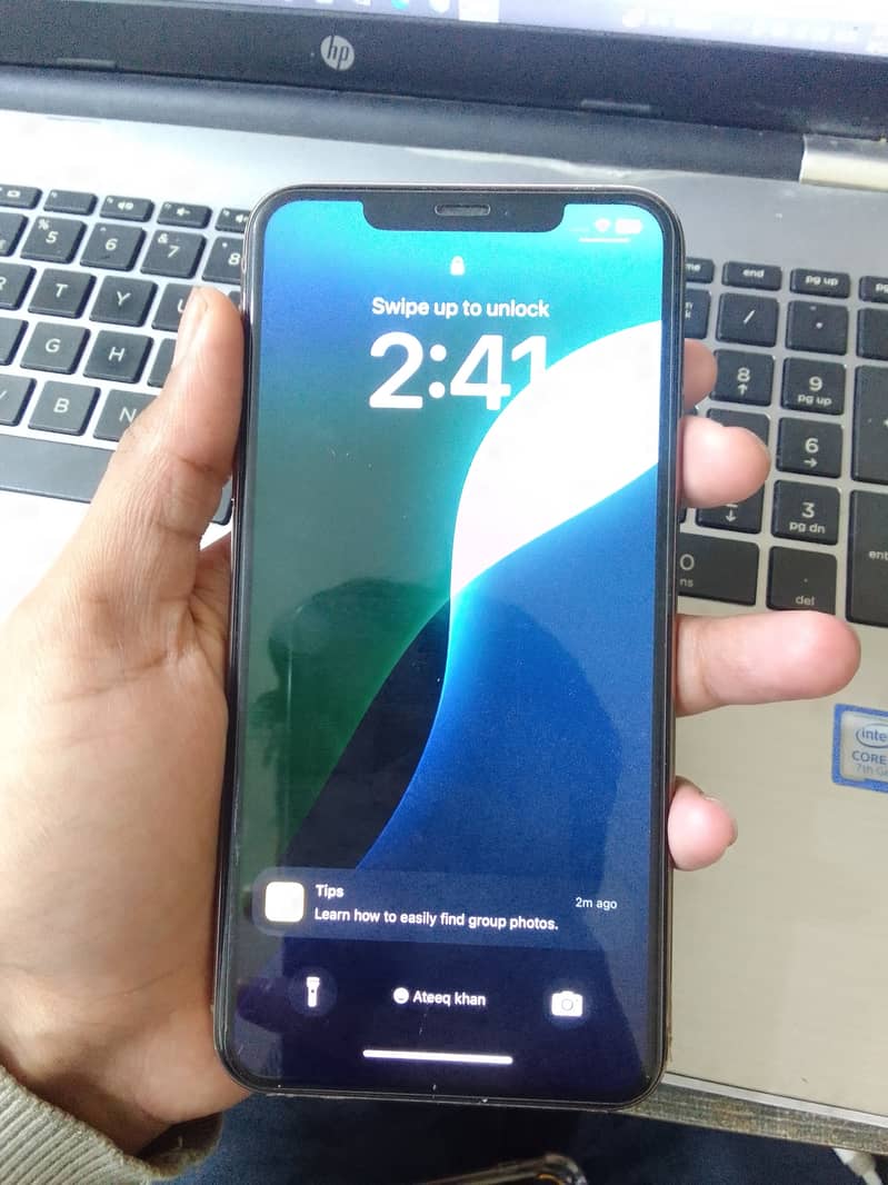 Apple iPhone 11 Pro Max 1