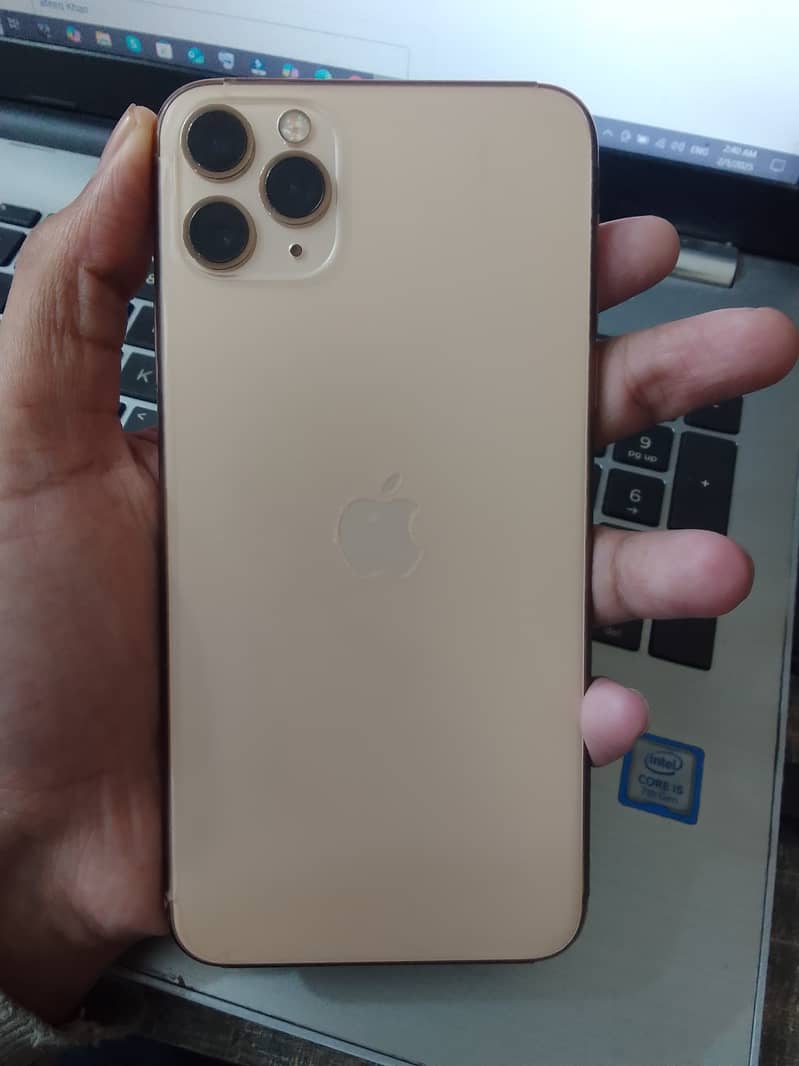 Apple iPhone 11 Pro Max 2