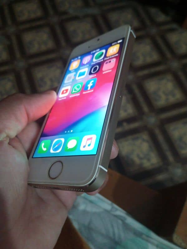 iphone 5s 16 gb 10by 10 non pta 2