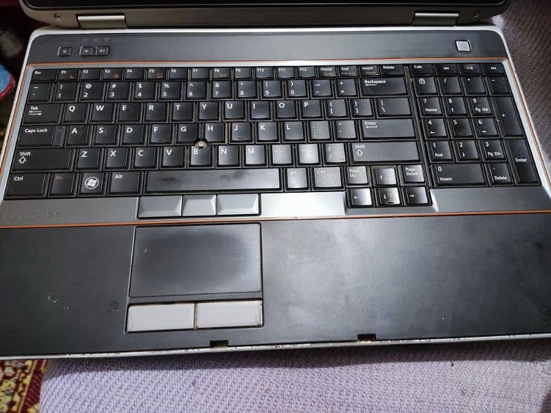 Dell Latitude E6520 i5 Gen2 11