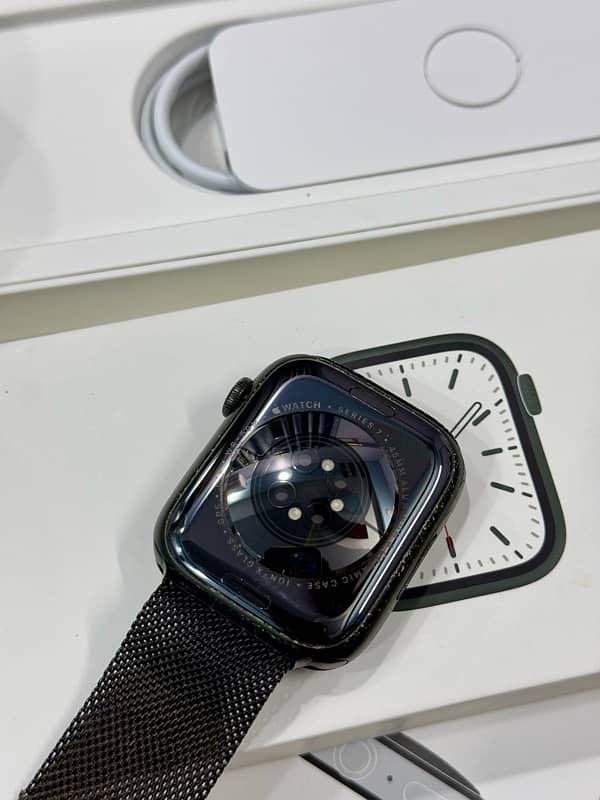 APPLE WATCH SERIES 7 1