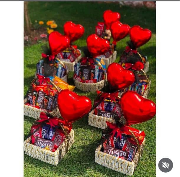 Valentine Day Special Gift Boxes/Bouquets / Basket Available 0