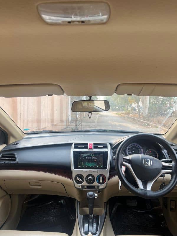 Honda City Aspire 1.5 (2018) AUTO 9