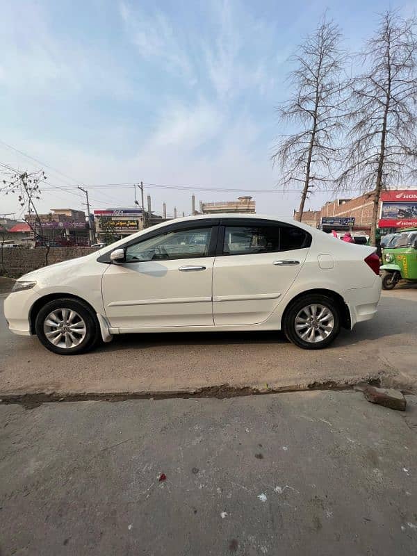 Honda City Aspire 1.5 (2018) AUTO 14