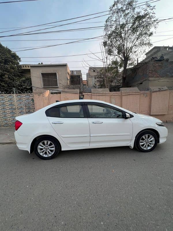 Honda City Aspire 1.5 (2018) AUTO 15