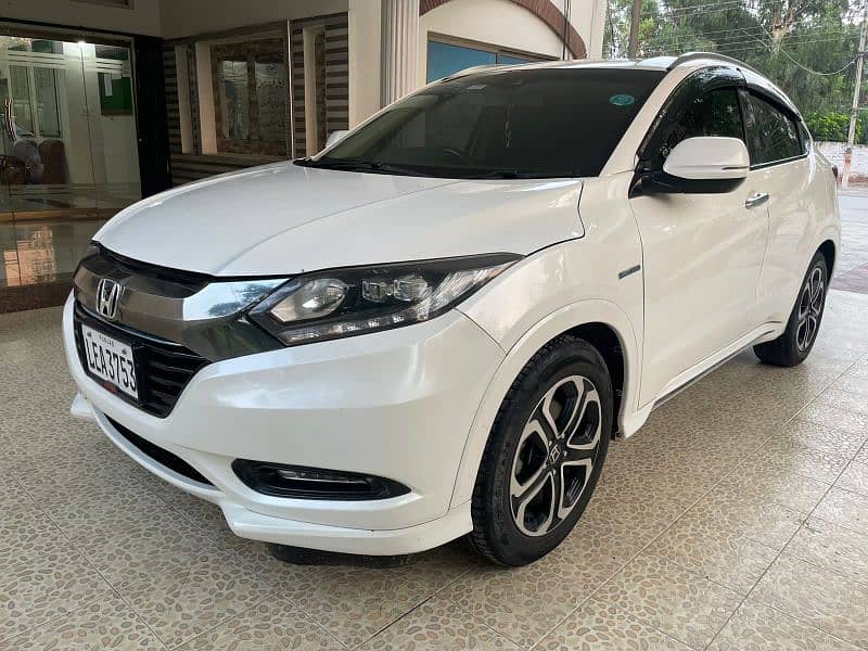 Honda Vezel 2016 1