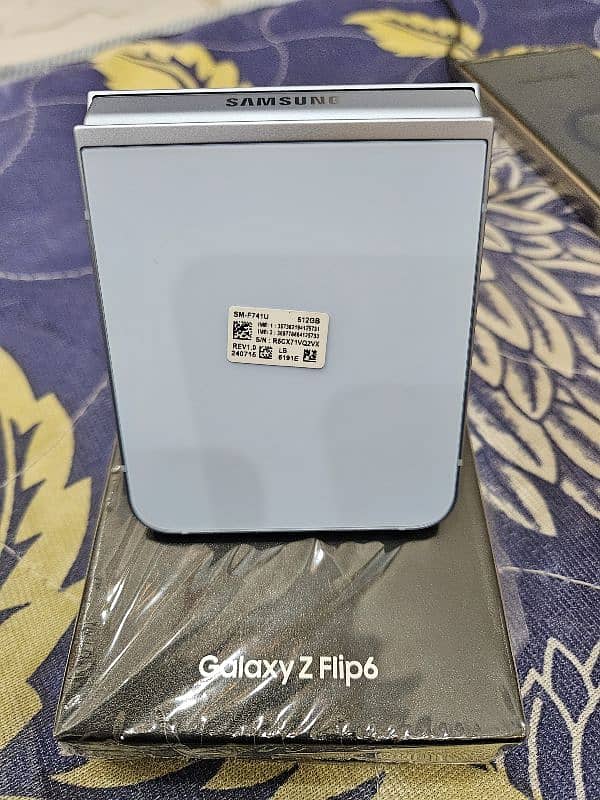 Samsung Galaxy Z Flip 6 16