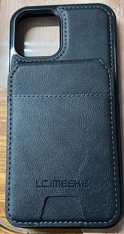 Iphone 12/12 pro case with magnetic card wallet 1