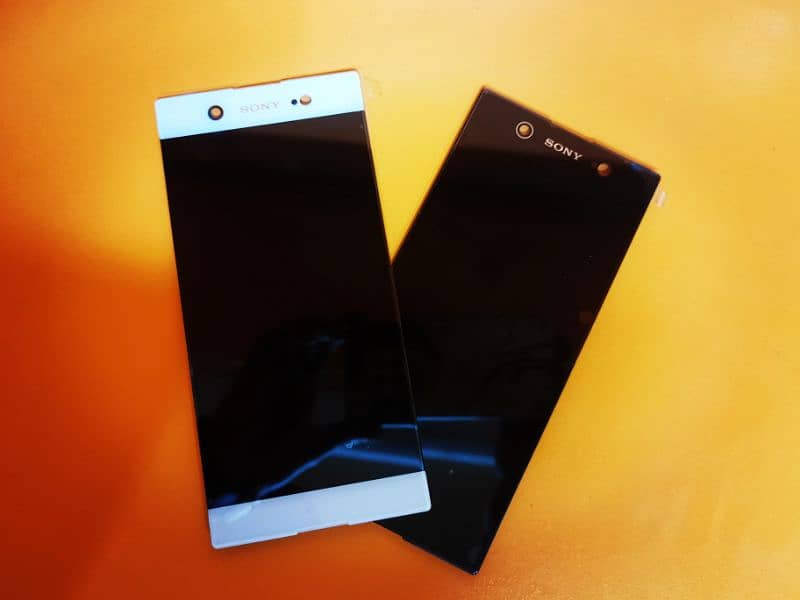 Sony Xperia 5, Sony Xperia 1 and many other original Display available 6