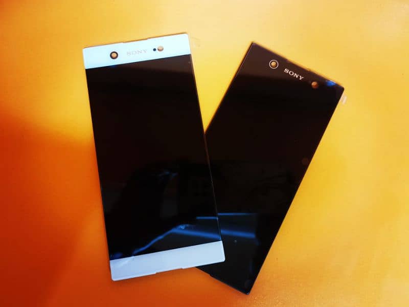 Sony Xperia 5, Sony Xperia 1 and many other original Display available 7