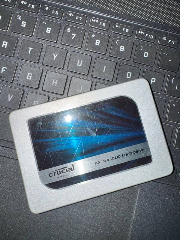 Crucial SSD 1TB 5